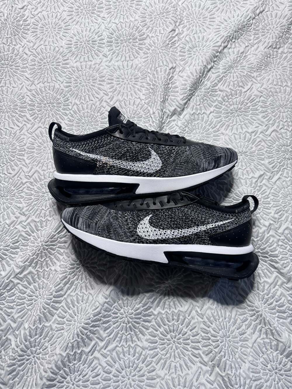 Nike Air Max Flyknit Racer Size 12.5 Black White DJ6106-001